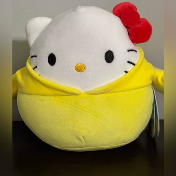 2024 Hello Kitty Hooded PomPomPurin - Picture 2 of 4